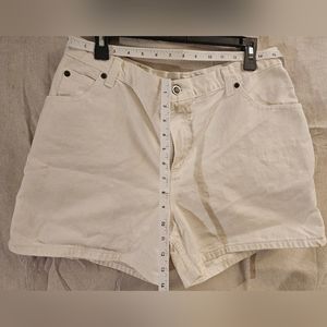 Zena Vintage White Denim High Waisted Shorts Woman's Size 18